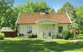 Гостиница Holiday home Ljungvägen Fliseryd  Флисерюд